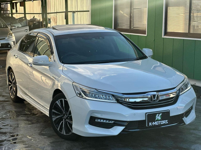 ホンダ アコードハイブリッド 