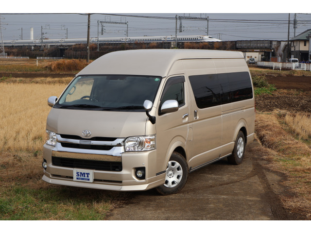 トヨタ ハイエース 