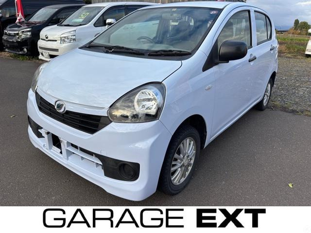 ダイハツ ミライース 