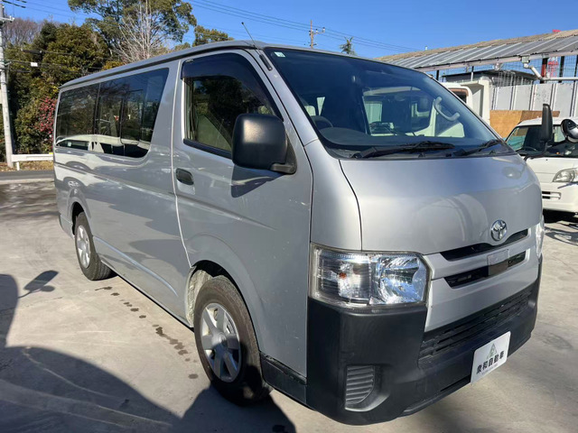 トヨタ レジアスエース 