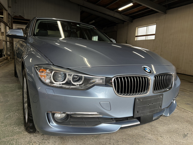 BMW 3シリーズセダン 