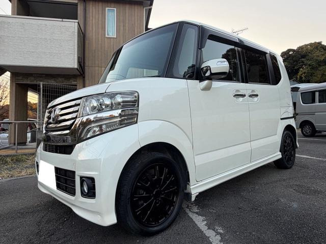 ホンダ N-BOXカスタム 