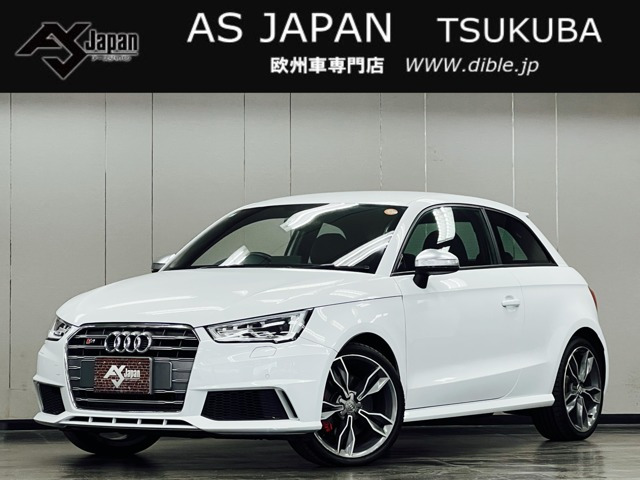 アウディ S1 