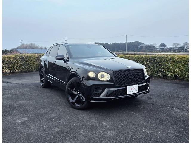 ベントレー ベンテイガ 