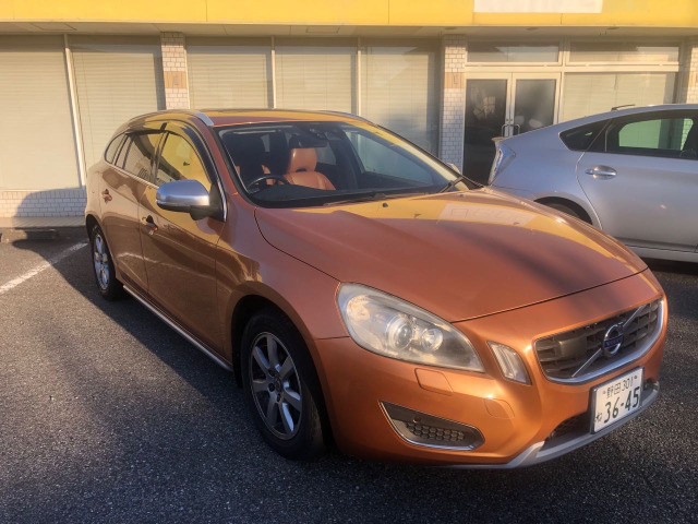 ボルボ V60 