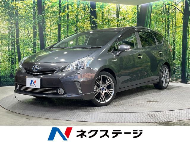 トヨタ プリウスα 