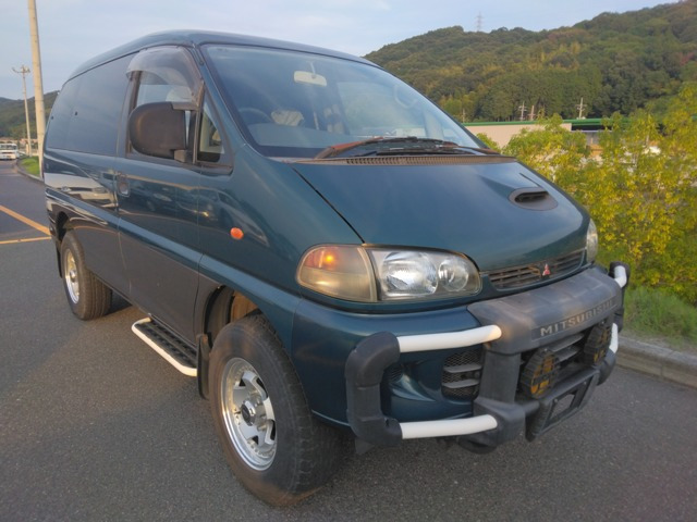 三菱 デリカスぺースギア 