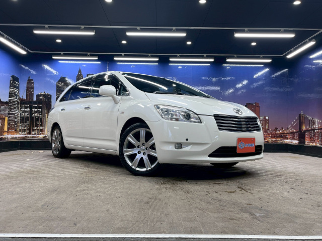 トヨタ マークXジオ 