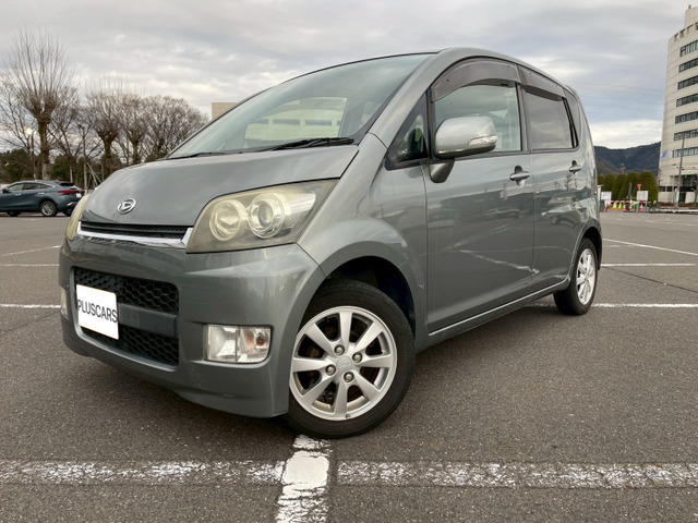 ダイハツ ムーヴカスタム 