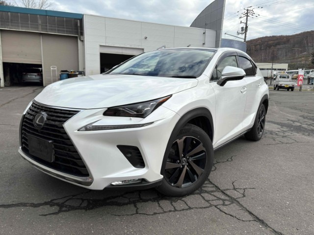 レクサス NX 