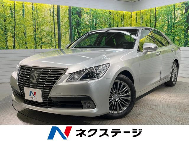 トヨタ クラウン 