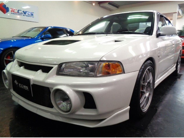 三菱 ランサーエボリューション 