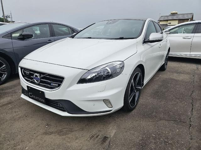 ボルボ V40 