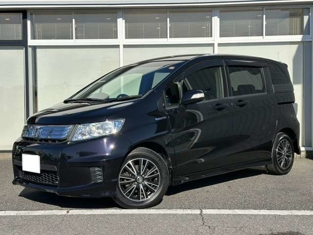 ホンダ フリードスパイクハイブリッド 