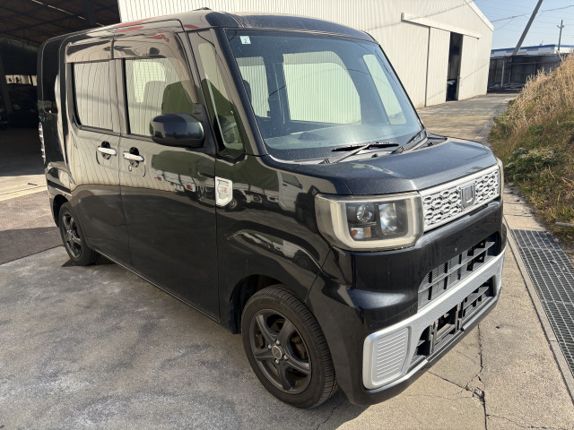 ダイハツ ウェイク 