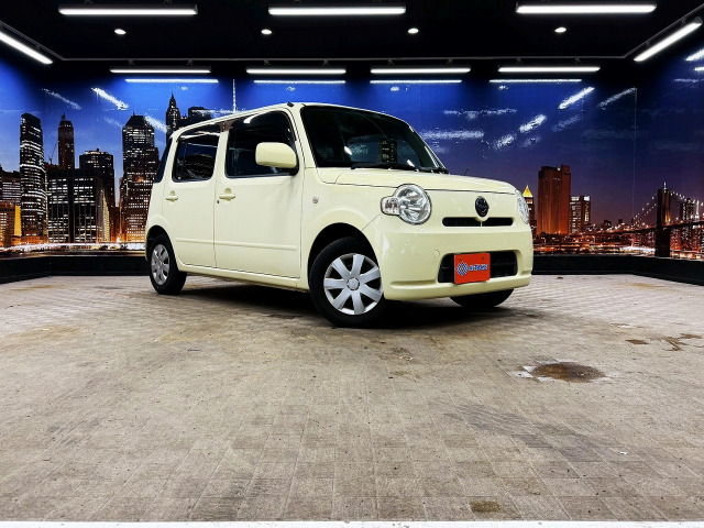 ダイハツ ミラココア 