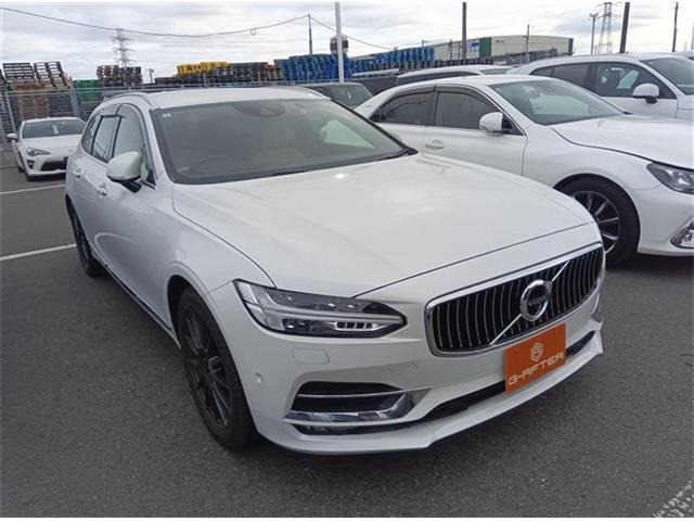 ボルボ V90 