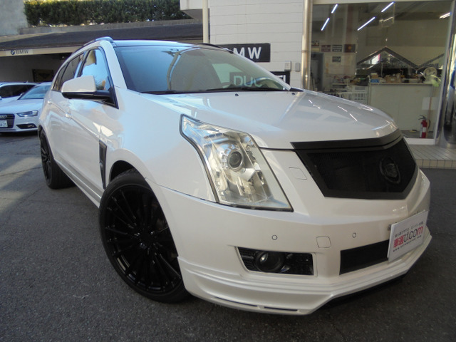 キャデラック SRXクロスオーバー 