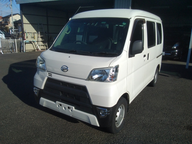 ダイハツ ハイゼットカーゴ 