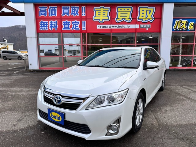 トヨタ カムリハイブリッド 