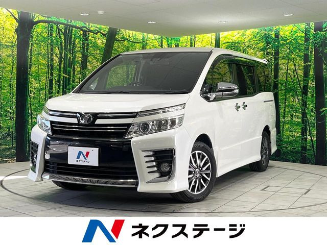 トヨタ ヴォクシー 