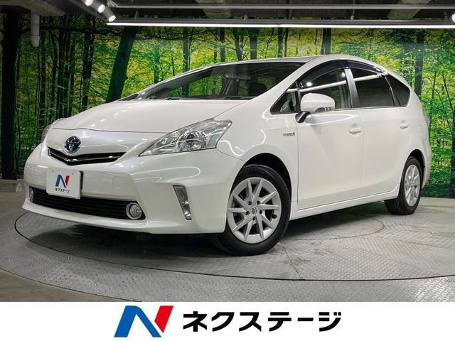 トヨタ プリウスα 