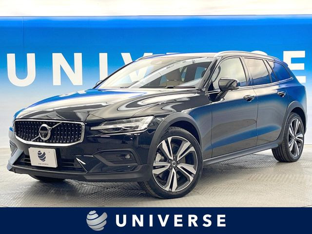 ボルボ V60クロスカントリー 