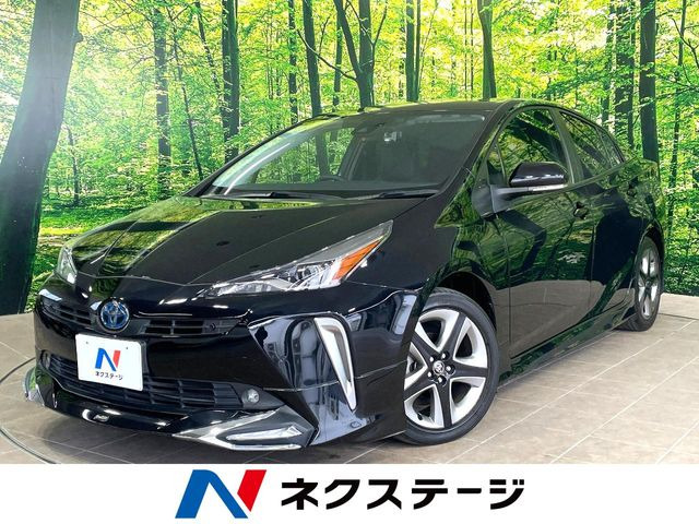 トヨタ プリウス 