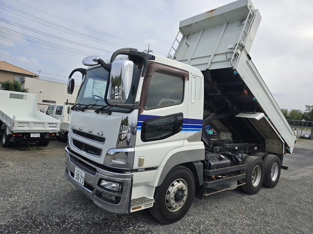 三菱ふそう スーパーグレート 