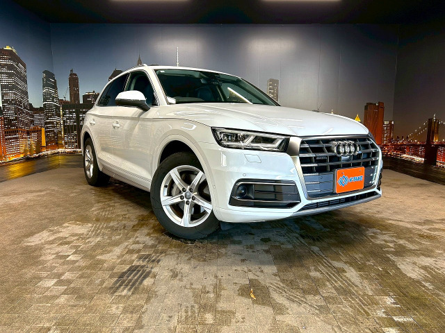 アウディ Q5 