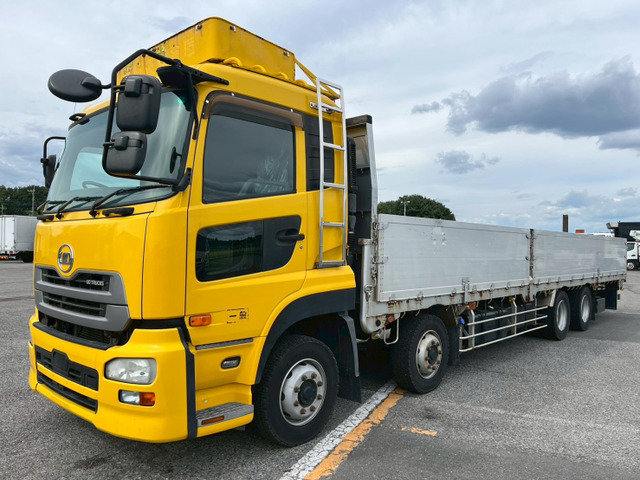 UDトラックス クオン 