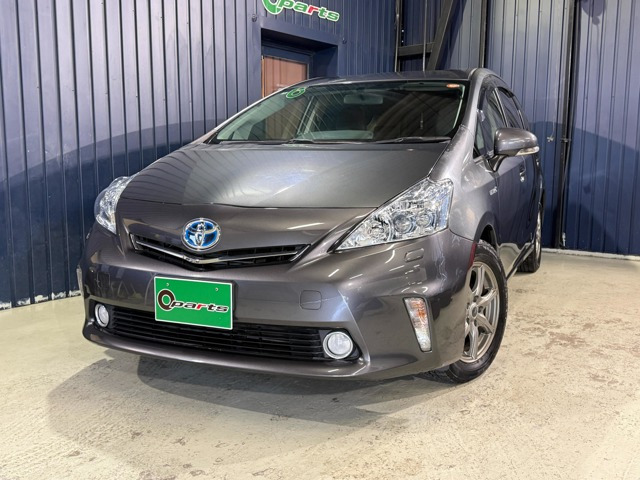 トヨタ プリウスα 