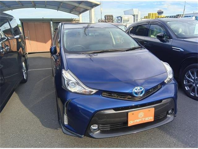 トヨタ プリウスα 