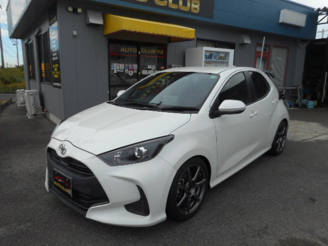 トヨタ ヤリス 
