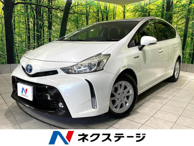 トヨタ プリウスα 