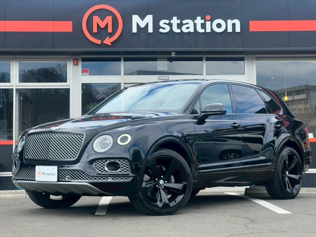 ベントレー ベンテイガ 