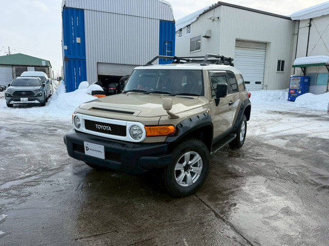 トヨタ FJクルーザー 