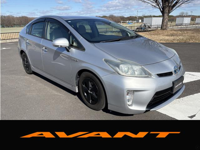 トヨタ プリウス 