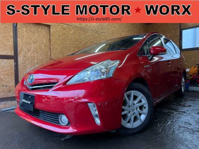 トヨタ プリウスα 