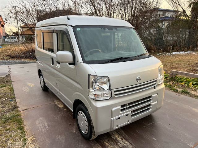 日産 NV100クリッパー 