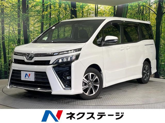 トヨタ ヴォクシー 