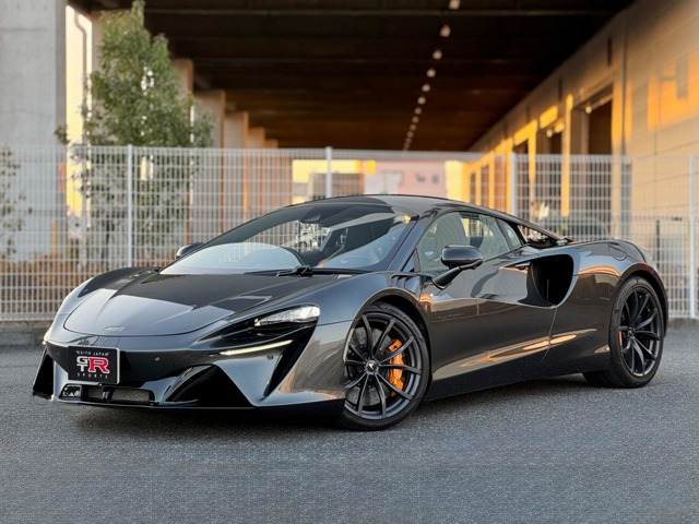 マクラーレン アルトゥーラ 