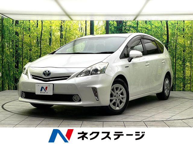 トヨタ プリウスα 
