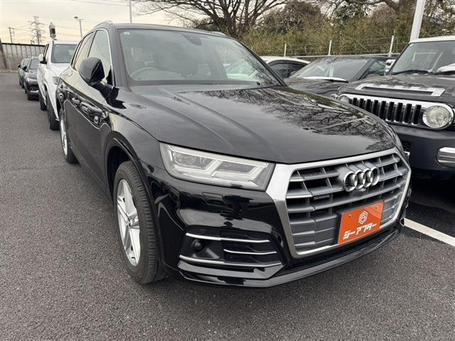 アウディ Q5 