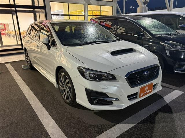 スバル レヴォーグ 