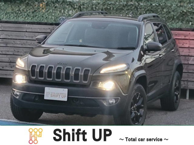 クライスラージープ チェロキー 