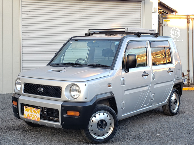 ダイハツ ネイキッド 