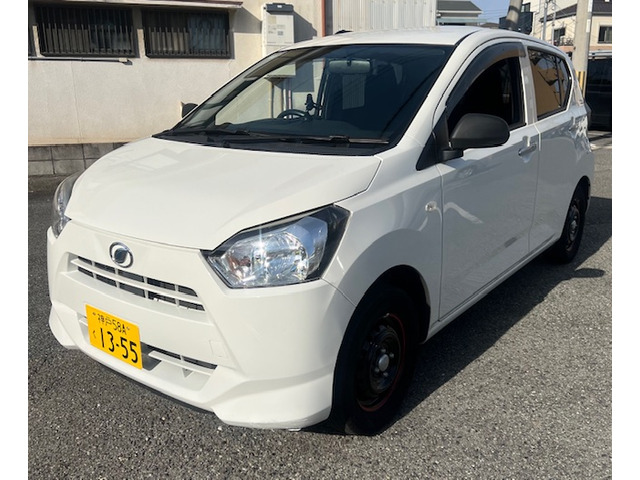 ダイハツ ミライース 