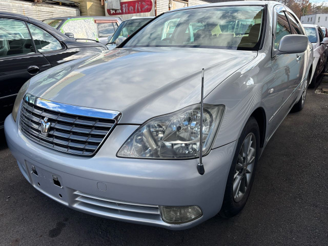 トヨタ クラウン 