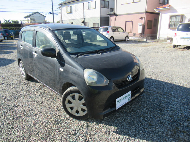 ダイハツ ミライース 